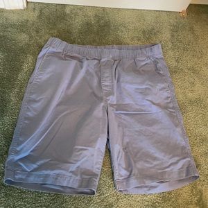 Uniqlo khaki style shorts